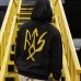 Hoodie mit Dreizack in Runenform